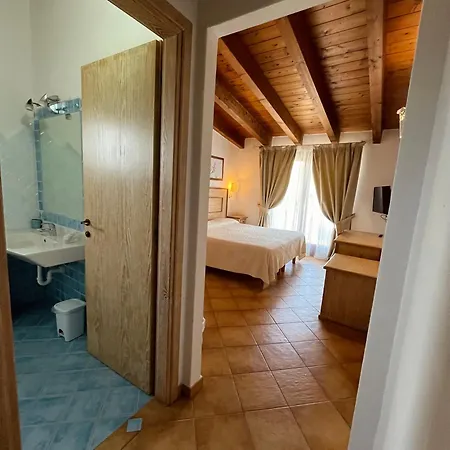 La Borgata Отель Арцакена