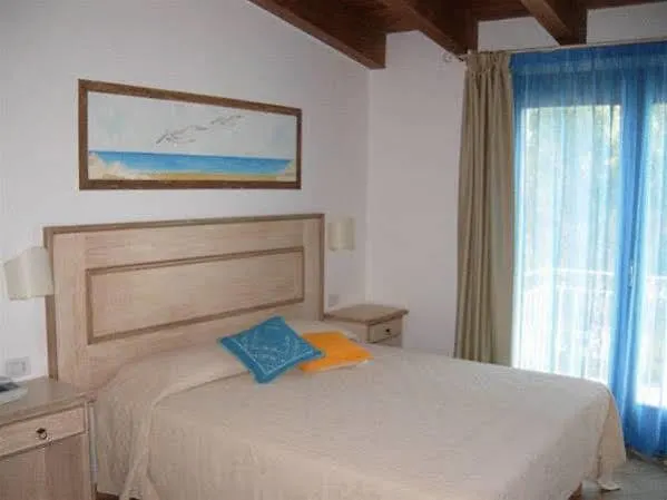 酒店 La Borgata 阿尔扎凯纳